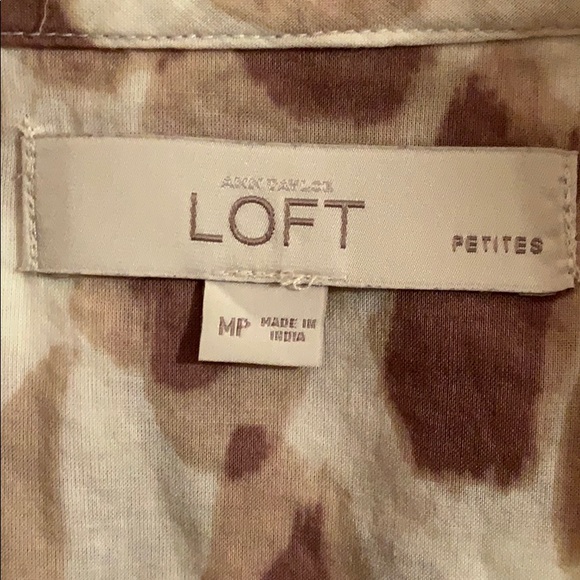 AT Loft Sheer Sleeveless Blouse - Picture 7 of 8